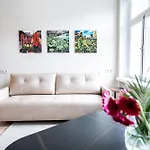 At Center Apartment *