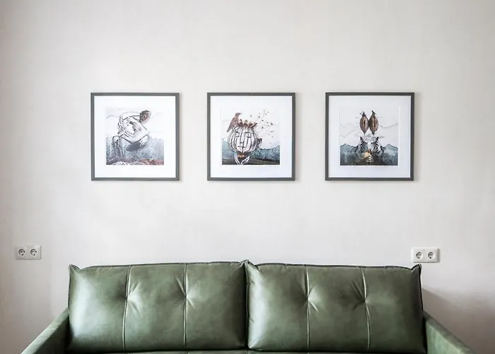 At Center アパート *